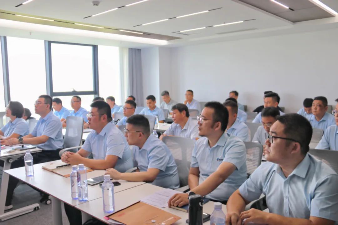 2024年上半年中層管理干部述職會(huì)議：述職曬答卷，砥礪再奮進(jìn)。